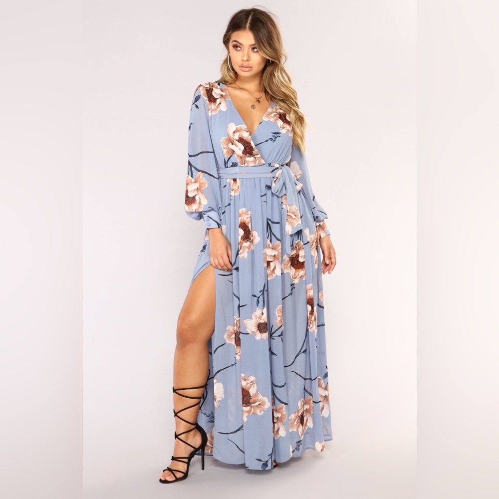 Fashion Nova Park Avenue Maxi Dress - Light Blue, Size M